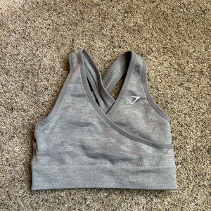 GYMSHARK GREY ADAPT CAMO SEAMLESS SPORTS BRA